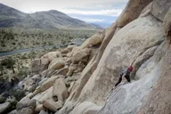 Joshua Tree Rock Climbing Tour 4 Hours thumbnail 5