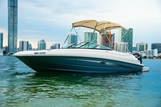 Fort Lauderdale Boat Rental with Captain 4 hr - Image 2