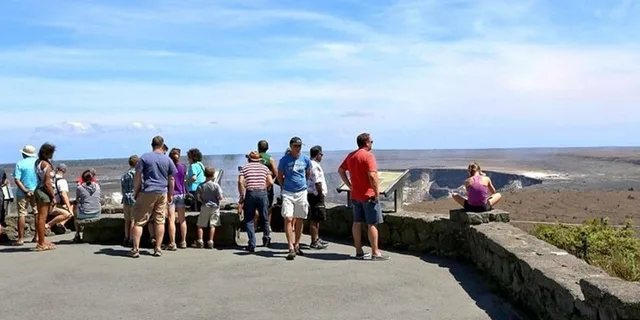 Hilo Volcano Tour from Oahu - Image 4