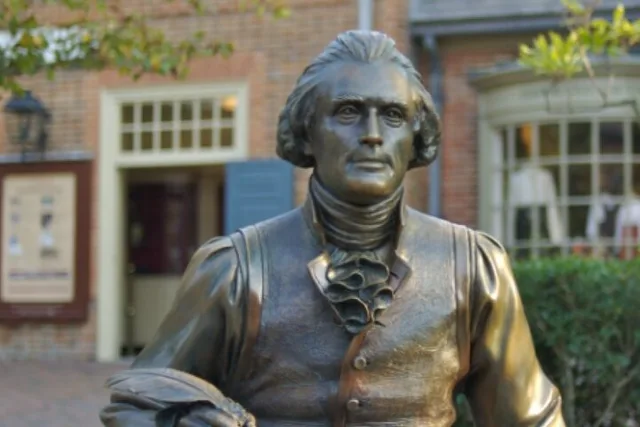 Williamsburg Hidden History Walking Tour - Image 3