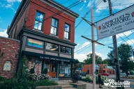 Louisville LGBTQ+ Walking Tour with Cocktail thumbnail 6