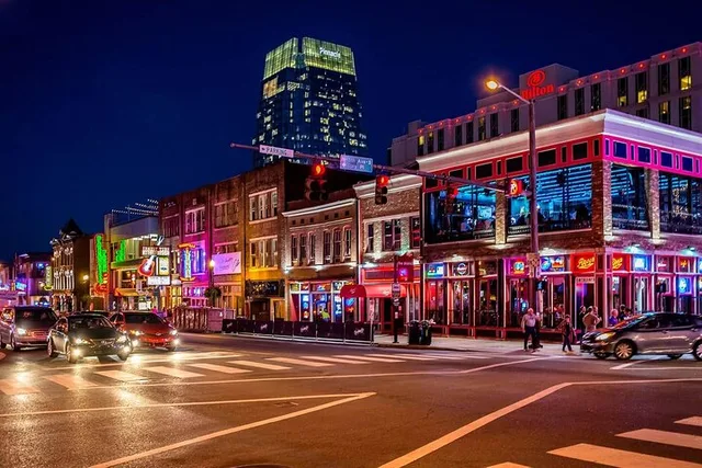 Nashville Private Airport Transfer - Image 4