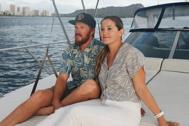 Waikiki Private Evening Cruise - Image 4