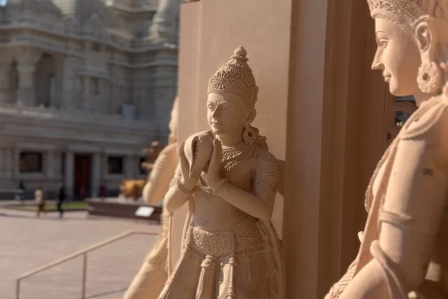 New York Hindu Temple Tour - Image 5