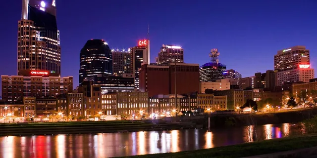 Nashville City Tour with Ryman & Country Music Hall - Image 4