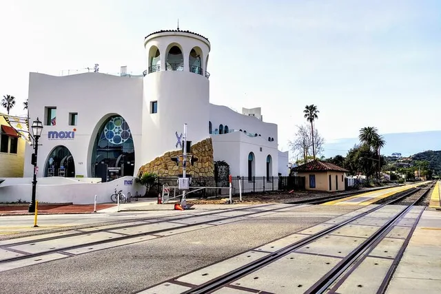 Santa Barbara Historical and Architectural Tour - Image 4