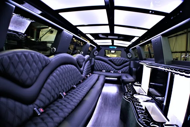 Fort Lauderdale Party Bus Limo Transfer - Image 5
