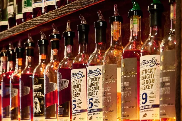 Nashville Pub Crawl with Drinks Included - Image 6