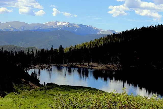 Denver Glacier Hiking and Geothermal Cave Pools - Image 3