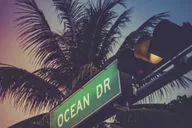 Miami Beach Art Deco & History Walking Tour thumbnail 3