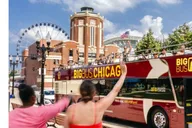 Chicago Hop-on Hop-off Bus Tour and 360 CHICAGO Deck thumbnail 3