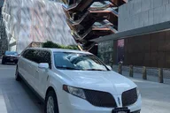 New York City Woodbury Common Outlet Shopping Day Trip thumbnail 4