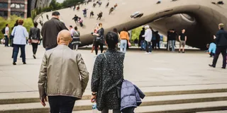 Chicago Driving Tour with River Cruise