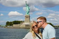 New York City Fireworks Cruise with Open Bar 4.5 hr thumbnail 6