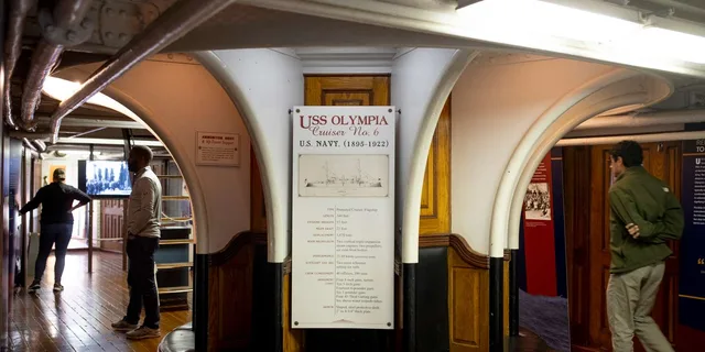 Philadelphia Independence Seaport Museum Tour - Image 6