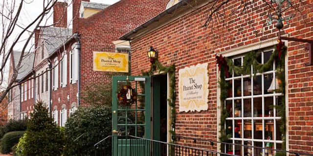 Williamsburg Colonial History Walking Tour - Image 2