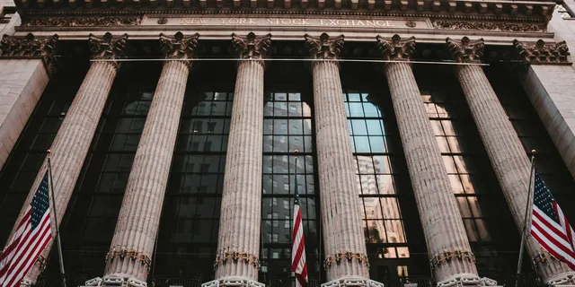 New York Financial District and Immigrant History Tour - Image 3