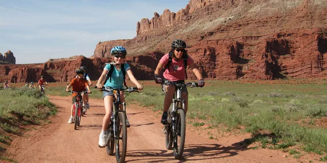 Moab Mountain Bike Tour Half Day - Image 4