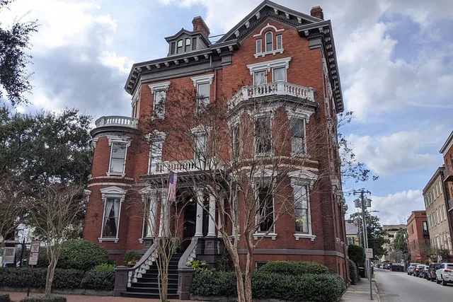 Savannah Hidden History Walking Tour - Image 4