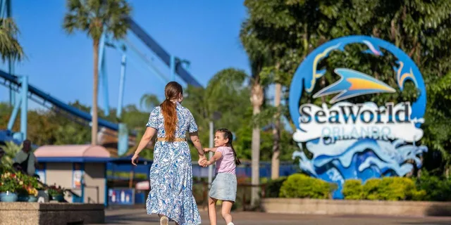 Orlando SeaWorld Park Admission Ticket - Image 5