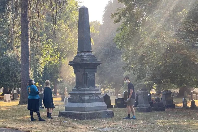 Portland Ghost History Walking Tour - Image 3