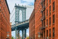 Brooklyn DUMBO Open-top Bus and Walking Tour thumbnail 1
