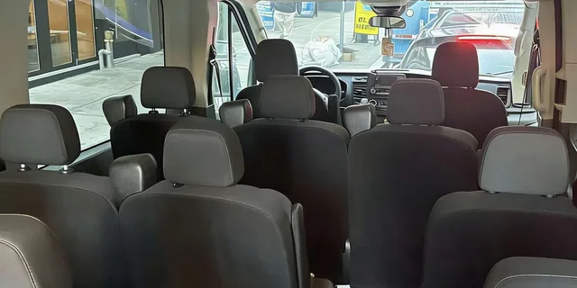 Newark Airport to Manhattan Private Transfer - Image 3