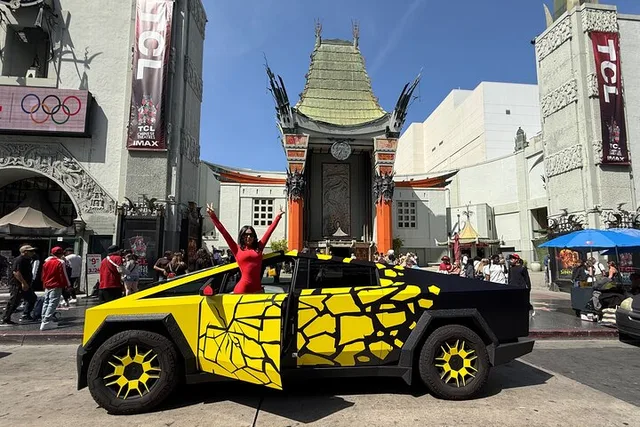 Los Angeles Hollywood Cybertruck Driving Tour 50 Min - Image 4