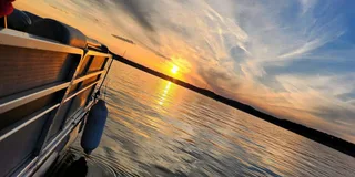 Austin Lake Travis Cruise with Captain 2 hr