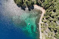 Lake Tahoe Boat Bar Tour with Captain 4 hr thumbnail 3