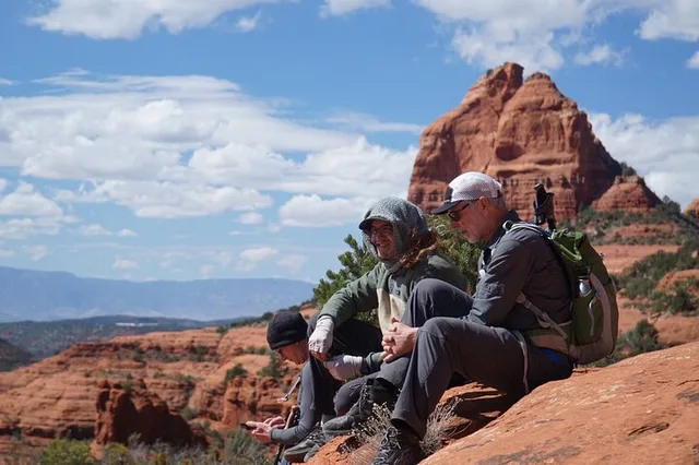 Sedona Red Rock Hike and Sights Tour - Image 3