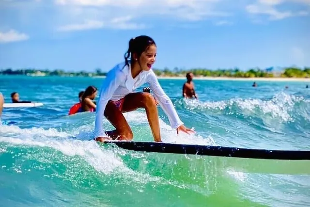 Kauai Surf Lesson at Wailua Beach 2 hr - Image 1