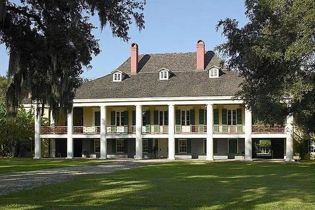 New Orleans Destrehan Plantation Tour with Transportation - Image 2