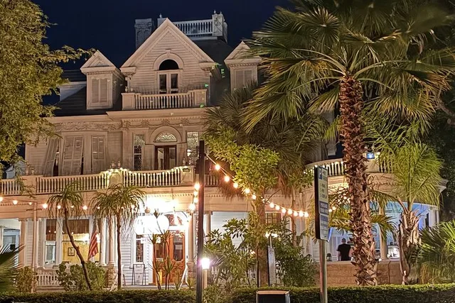 Key West Ghost and Mysteries Tour 90 min - Image 1