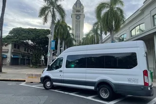 Honolulu Private Transfer by Passenger Van