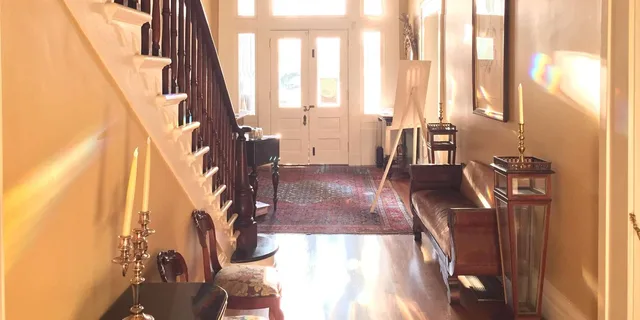 Austin Neill-Cochran House Museum Tour - Image 2