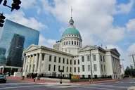 St. Louis Scavenger Hunt: Gateway to the West 2 hr thumbnail 3