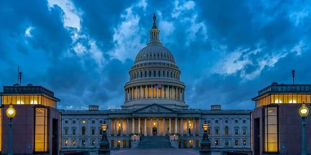 Washington, D.C. Monuments Night Tour - Image 2