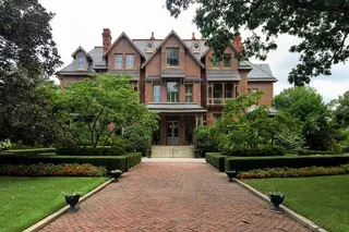 Raleigh Scavenger Hunt Walking Tour