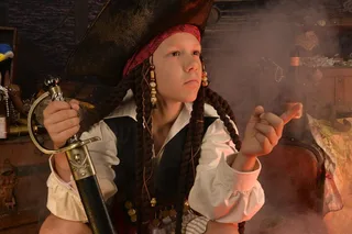 Salem Pirate Costume Photo Shoot 45 Min