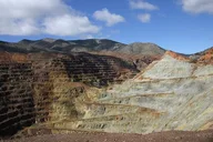 Bisbee Jeep Tour of Open Pits with Local Guide thumbnail 2