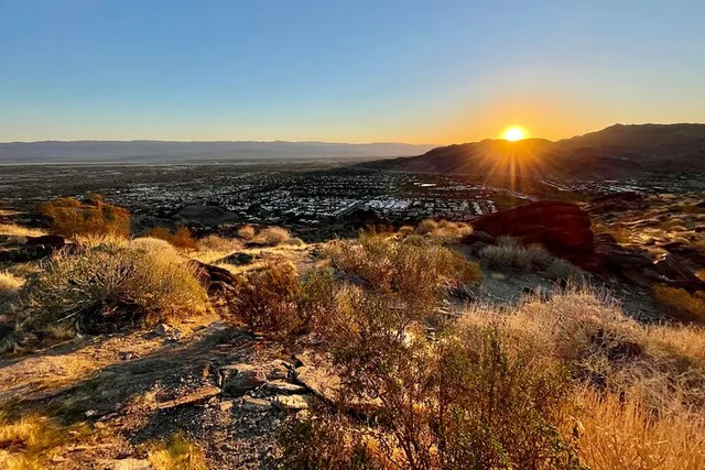 Palm Springs Sunrise Hike and Meditation - Image 2