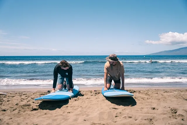 Maui Surf Lessons 2 hr - Image 4