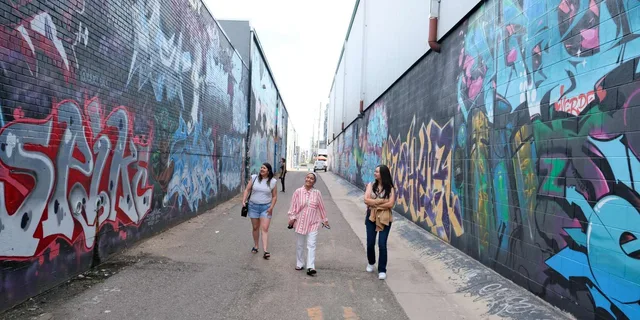 Denver True Crime and Murals Tour in RiNo - Image 5