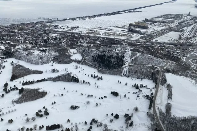 Duluth Helicopter Tour - Image 5