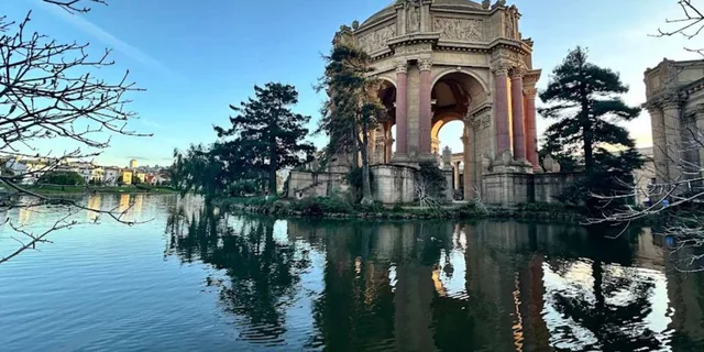 San Francisco Walking Tour: Billionaire's Row & Palace of Fine Arts - Image 6