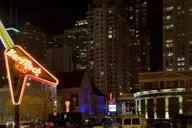 Chicago Hard Rock Cafe Dining Experience thumbnail 3
