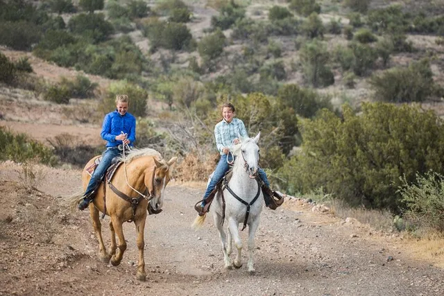 Grand Canyon Horseback Ride - Image 6