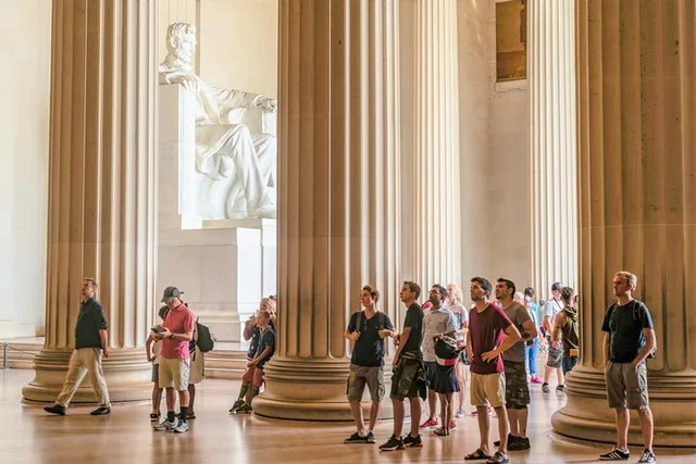 Washington DC Sightseeing Tour - Image 2