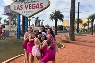 Las Vegas Limo Tour with Champagne and Nightclub Entry thumbnail 6